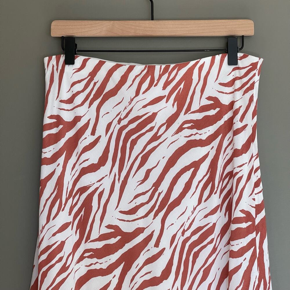 Rails Anya Midi Skirt In Rust Zebra Size Large Wh… - image 4